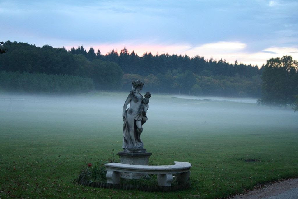 Statue dans le parc du Domaine de la Butte Ronde